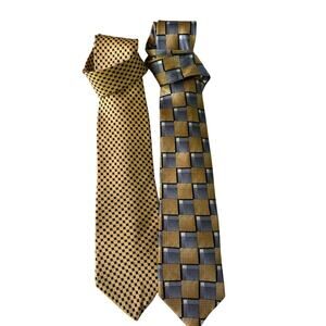 Duo of Ties Bill Blass & Covington 100% Silk neck ties.